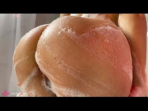 ❤️ Brunetė masturbuoja putytę su vibratoriumi iki intensyvaus orgazmo duše ❤❌ Seks video prie lt.com-full-porner.ru ❌